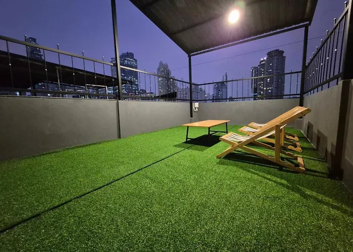 Chiangmai Vibe, House, 7 Mins To Bts, Center, Private In Sathon, Private Bathroom, Bangkok, Thailand